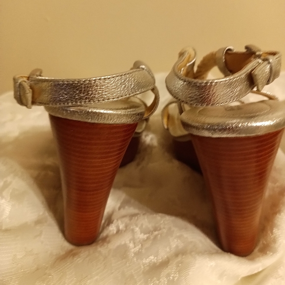 Michael Kors silver Holly rope wedge size 7 - Picture 4 of 7